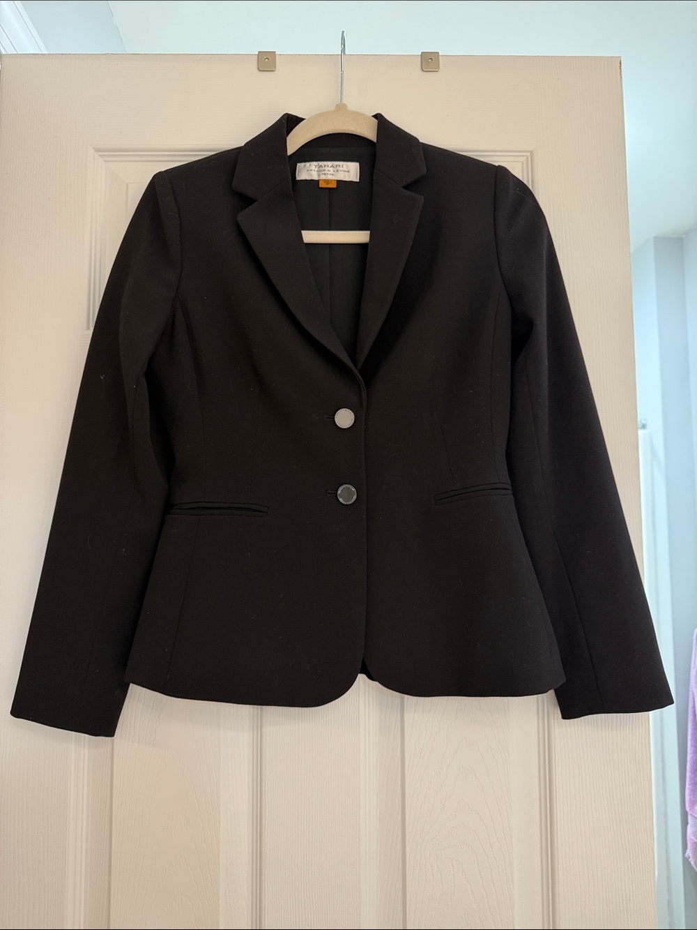 Women's Black Tailored Blazer Jacket - Tahari
